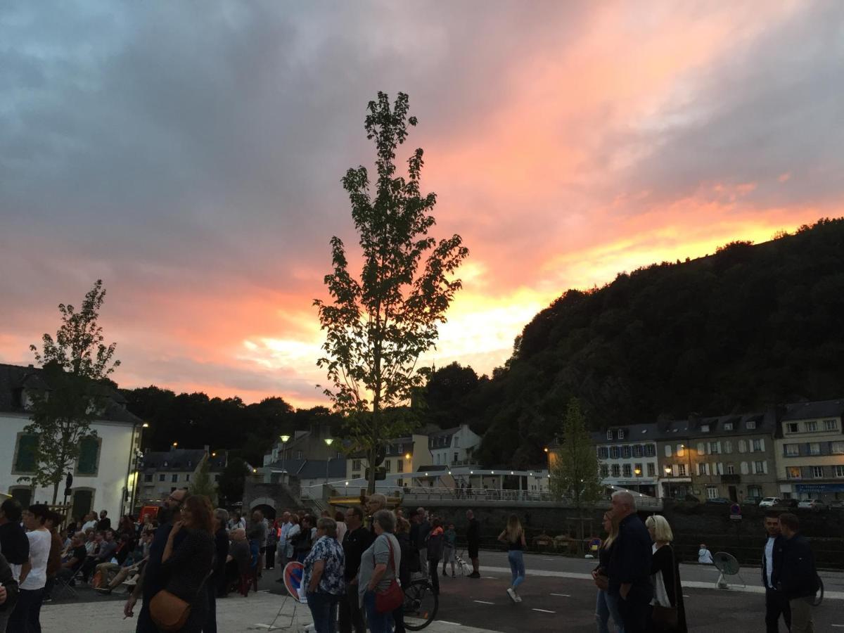 La Pointe Camping Châteaulin Exteriör bild
