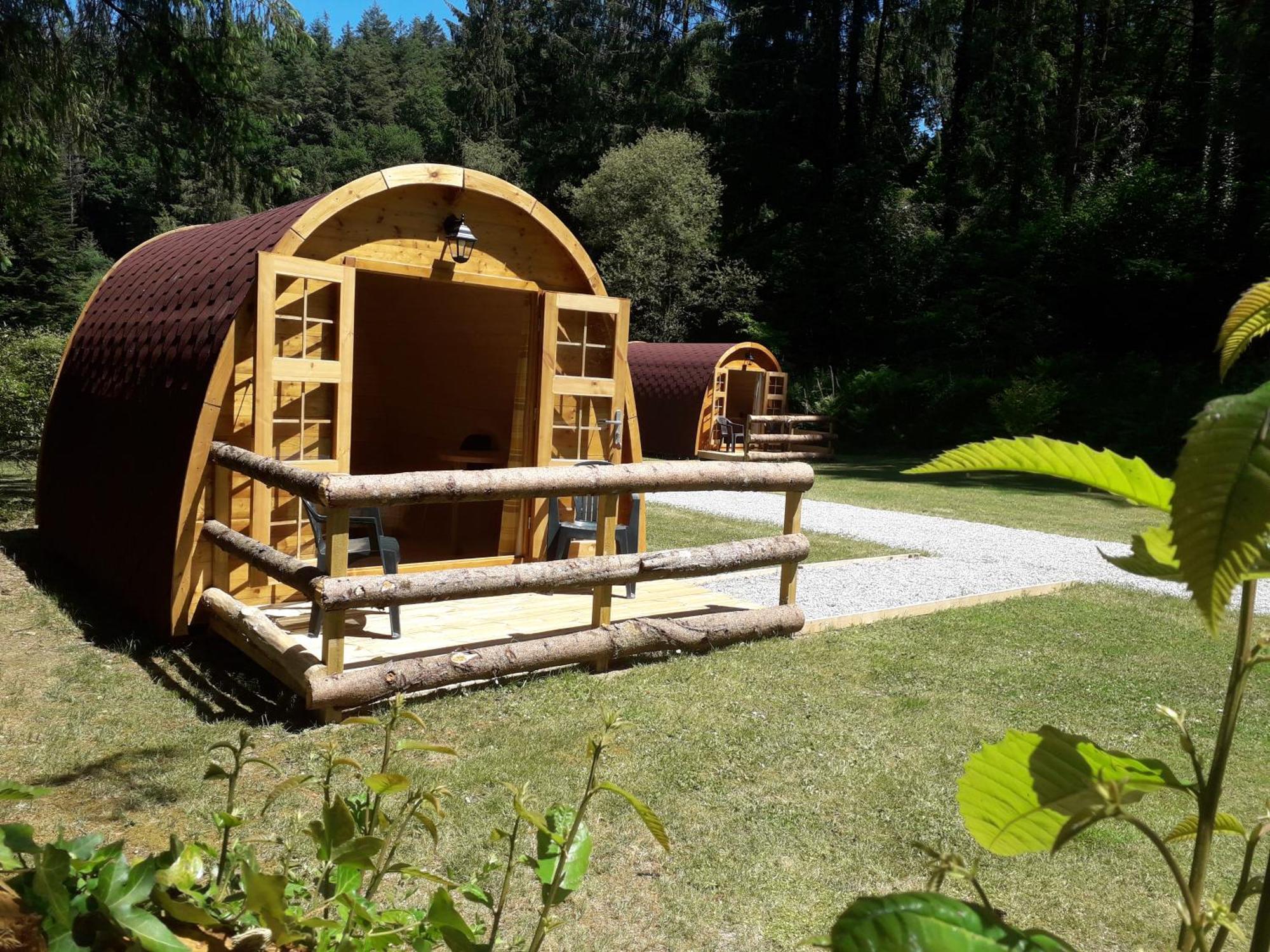 La Pointe Camping Châteaulin Exteriör bild